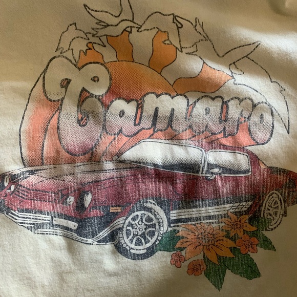 Yelllow Camaro Cropped T-Shirt - Picture 6 of 6